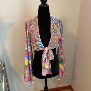 60s inspired crop top